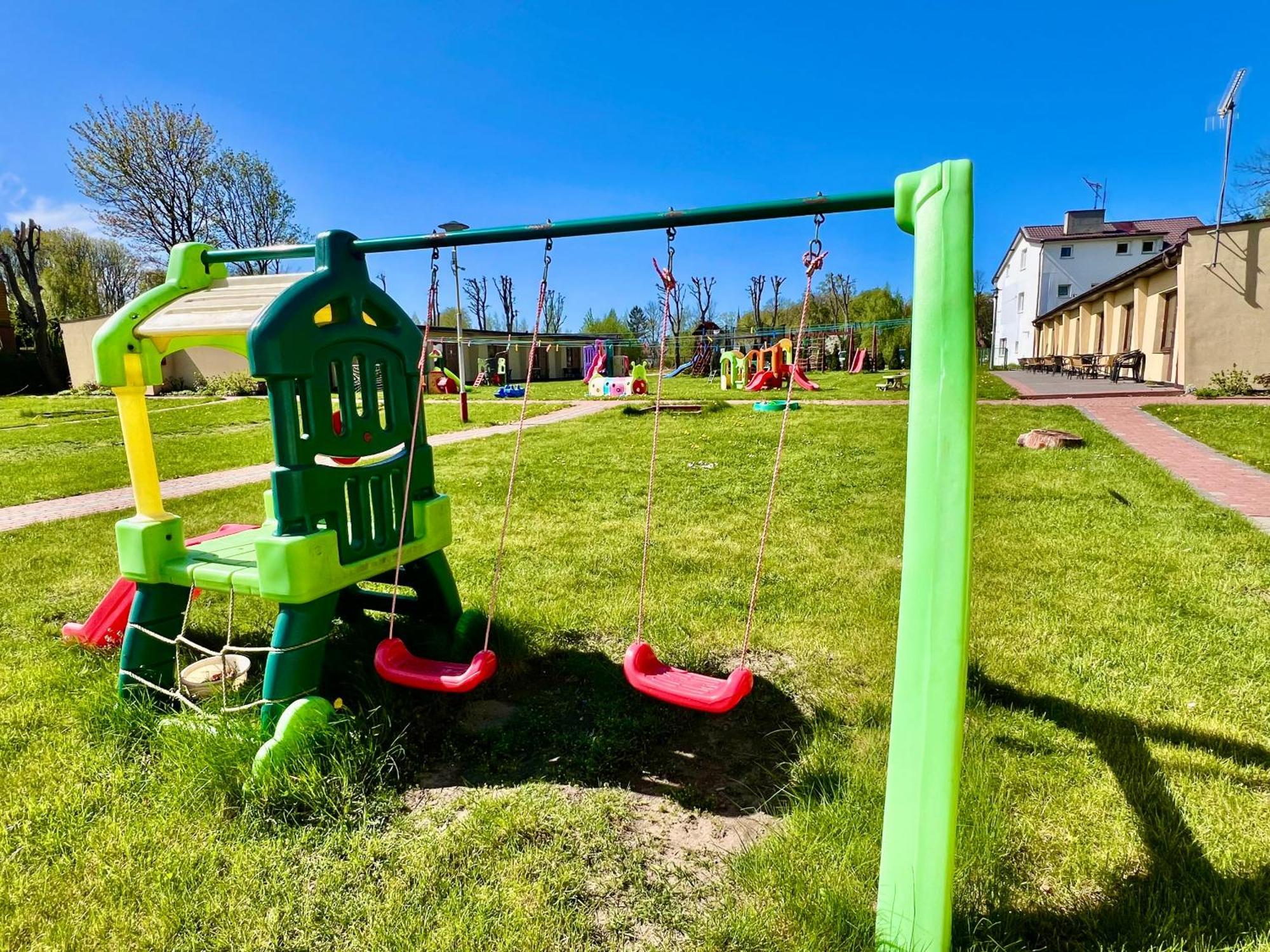 Osrodek Rodzinny "Pod Wydmami" Przy Plazy , Plac Zabaw , Rowery Sarbinowo Esterno foto