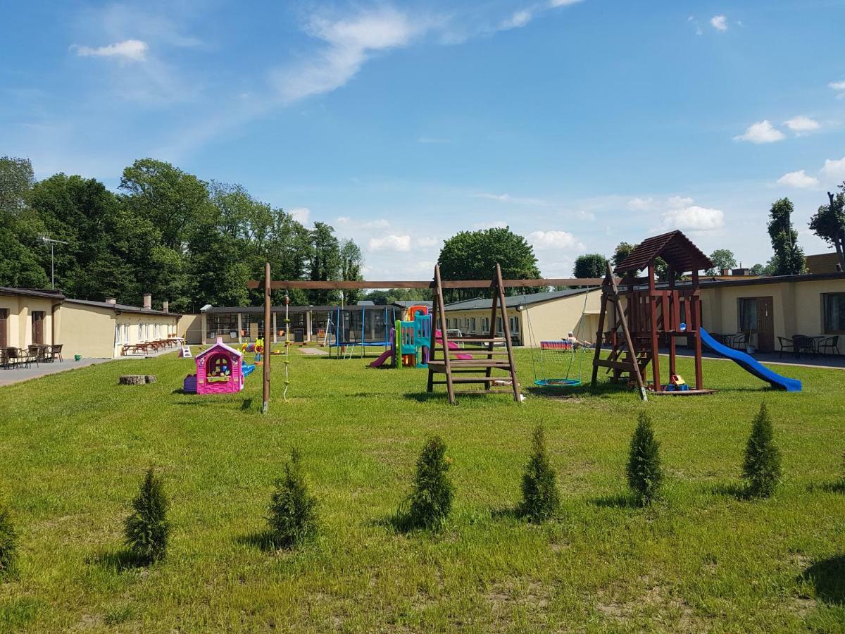Osrodek Rodzinny "Pod Wydmami" Przy Plazy , Plac Zabaw , Rowery Sarbinowo Esterno foto